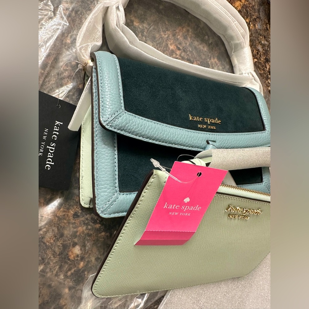 NWT Kate Spade green color block flap crossbody bag and NWT mint wristlet set - Picture 1 of 15